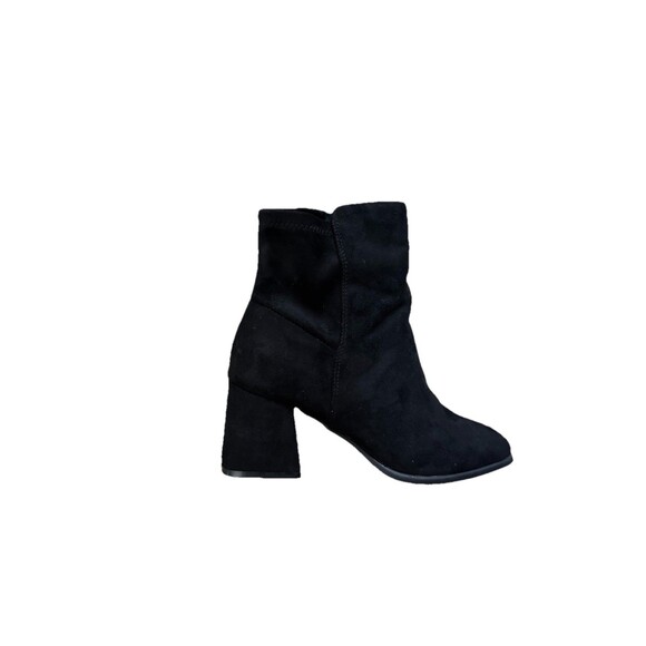 Madeline Women’s Square Heel Suede Black Mid Height Ankle Booties Size 9 - Picture 1 of 7
